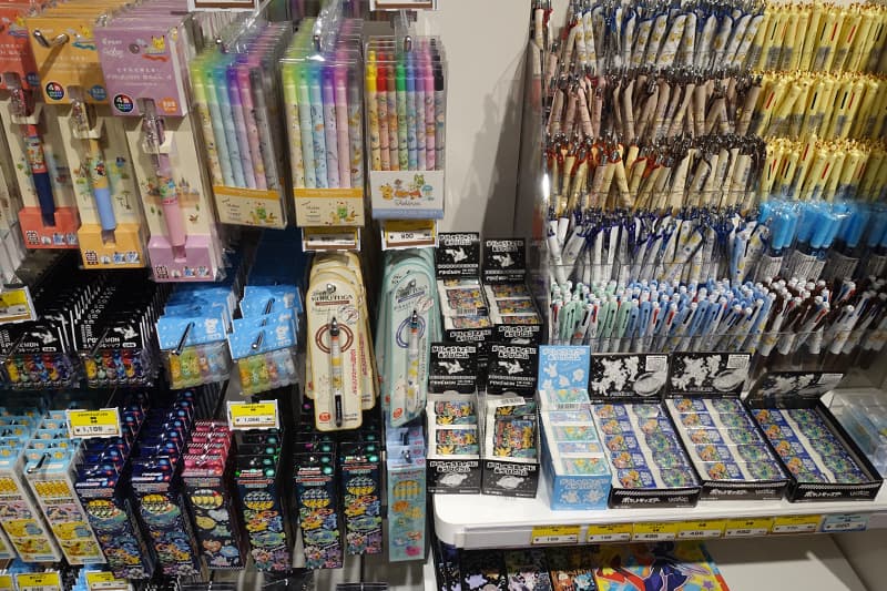 ポケモンストア東京駅店の文房具