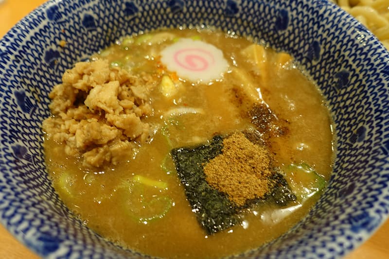 六厘舎の特製つけめんのスープ