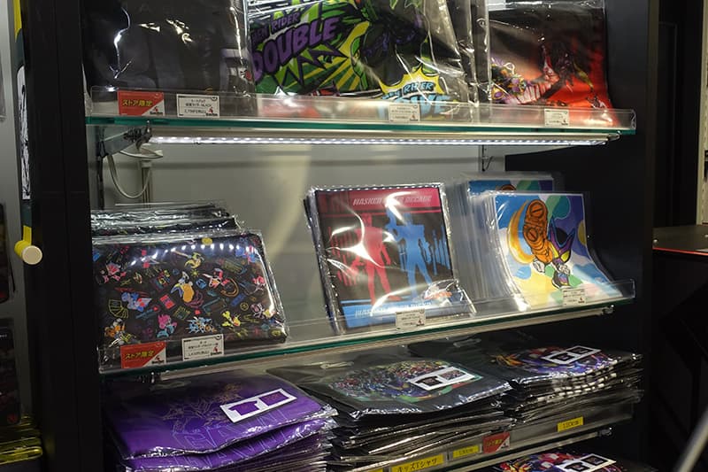 仮面ライダーストア東京のポーチ