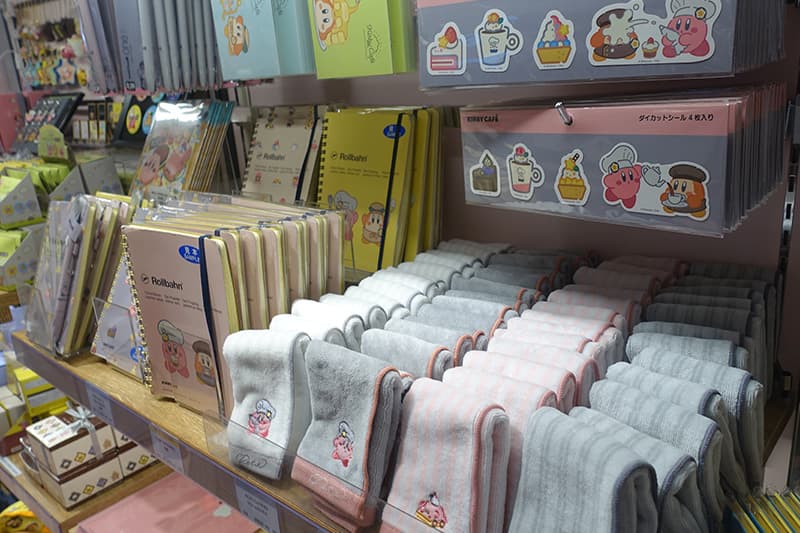 カービィカフェPETIT 東京駅のタオル
