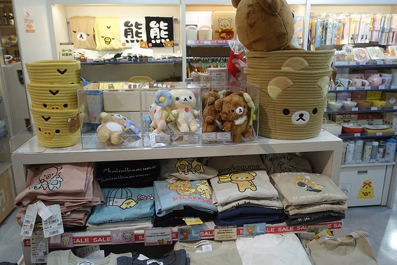 リラックマストア東京駅店のTシャツ
