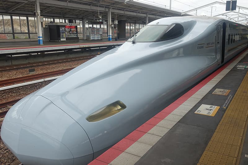 新幹線 さくら