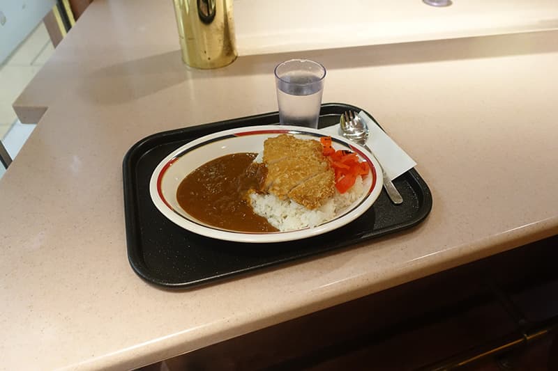 東京駅のアルプスの店内