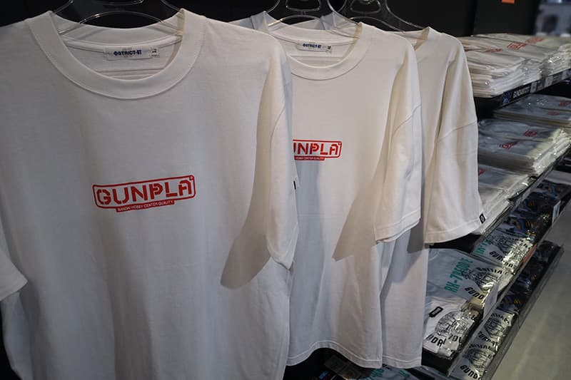 ガンダムベースPOP UP大阪のTシャツ