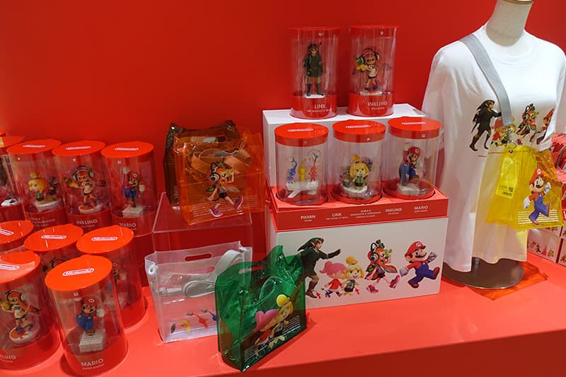任天堂直営オフィシャルストアのグッズ