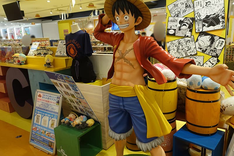 ONE PIECE 麦わらストア 梅田店のルフィ