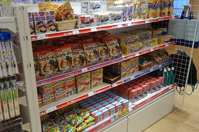 トミカとプラレールのお菓子