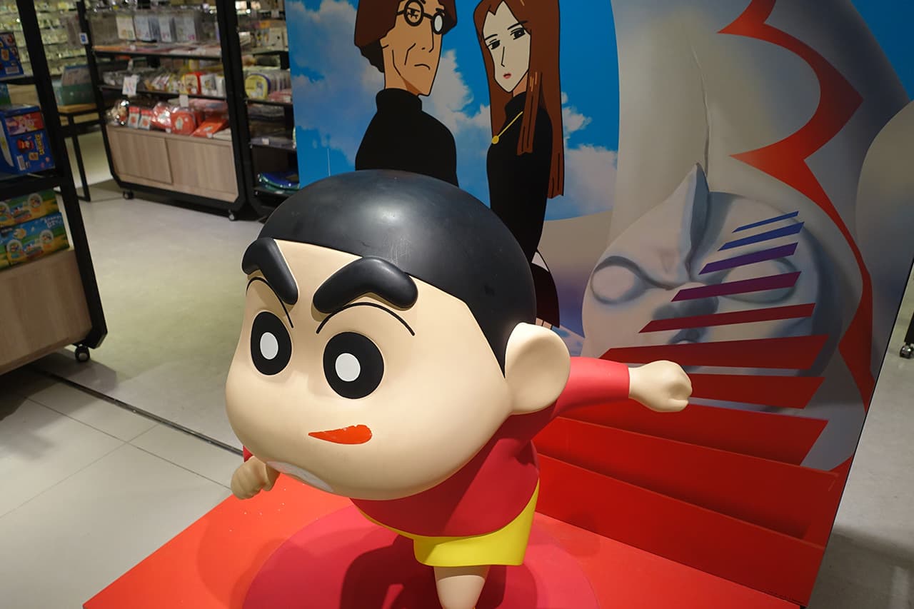 クレヨンしんちゃん シネマパレードツアー大丸梅田