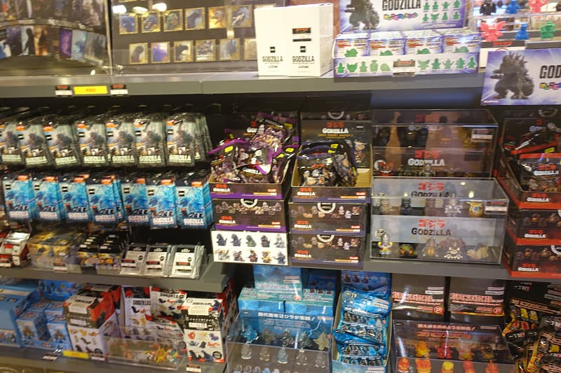 ゴジラのソフビパペットマスコット