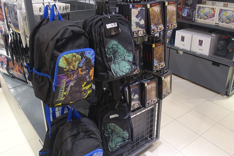 ゴジラのリュック