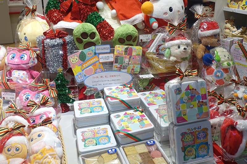 ファンターネのクッキー缶